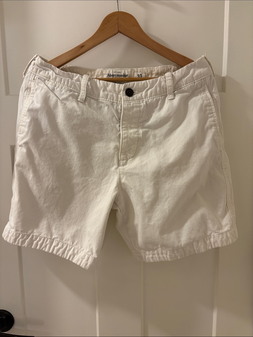 Abercrombie & Fitch Cream/White Cotton Shorts